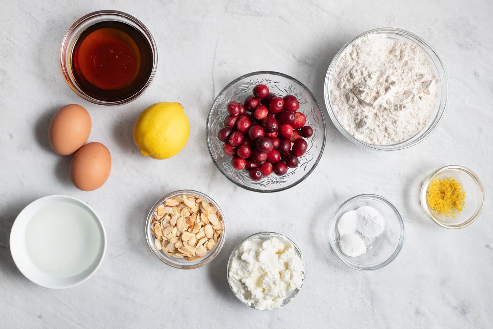 Ingredients to make the muffin recipe
