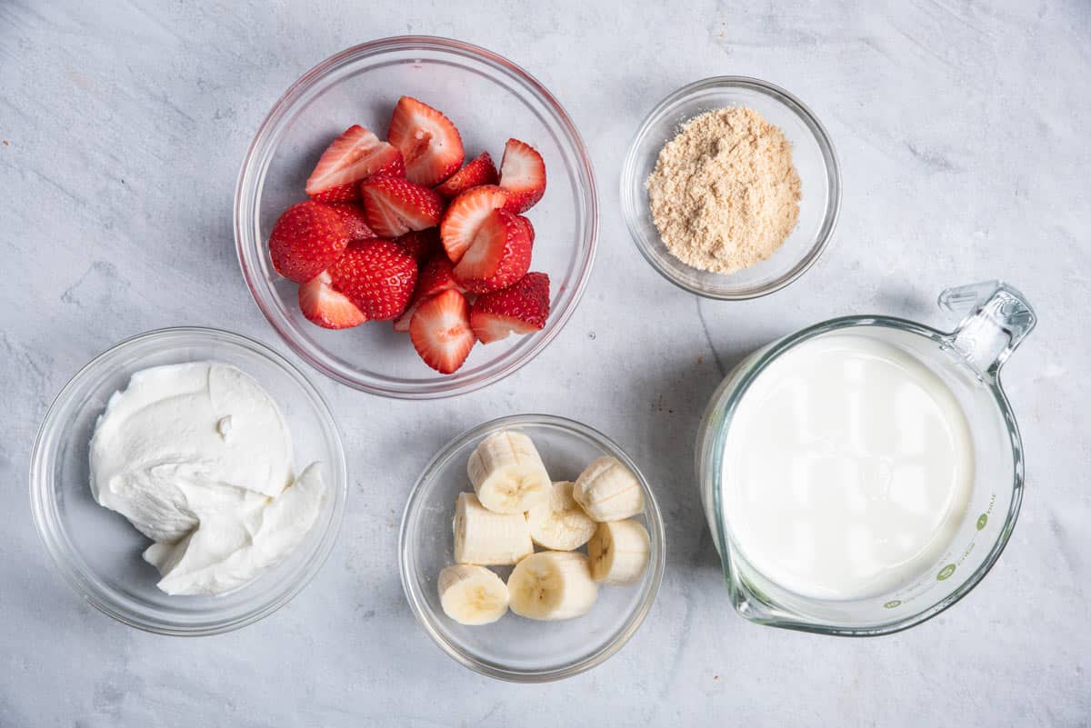 Strawberry Yogurt Protein Smoothie