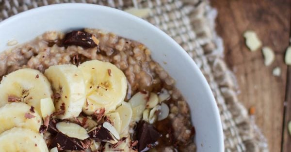 Baked Steel Cut Banana Oatmeal | FeelGoodFoodie