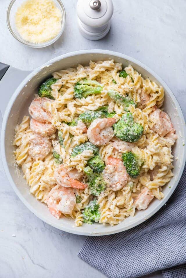 Broccoli Shrimp Pasta Alfredo Recipe Feel Good Foodie