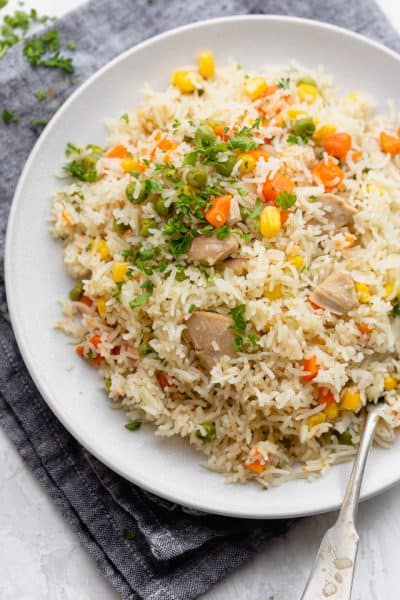 One Pot Chicken and Rice Recipe - Feel Good Foodie