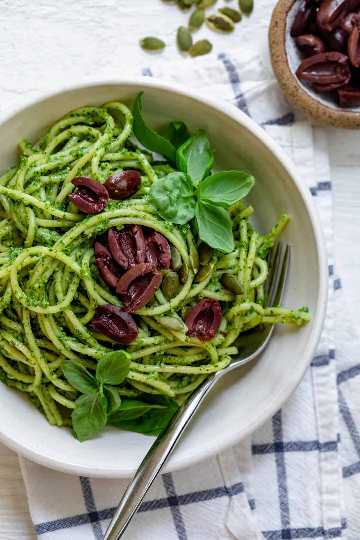 Pumpkin Seed Pesto Pasta Easy Delicious Feelgoodfoodie