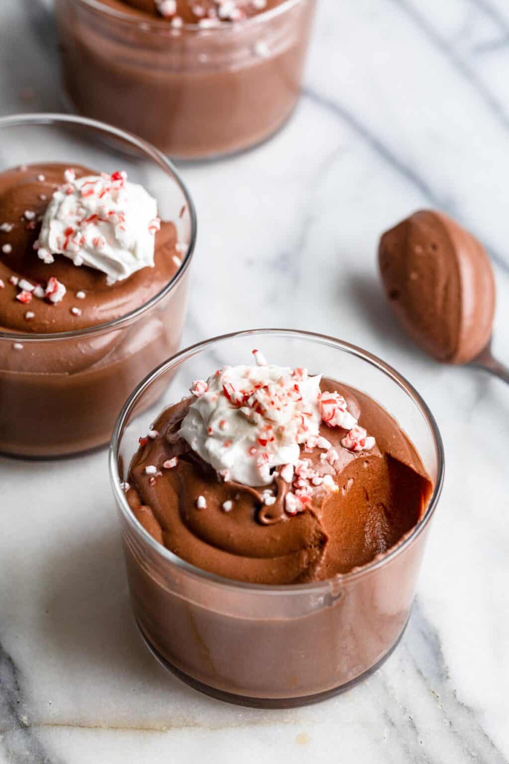 Chocolate Peppermint Mousse {Vegan Recipe} - Feel Good Foodie