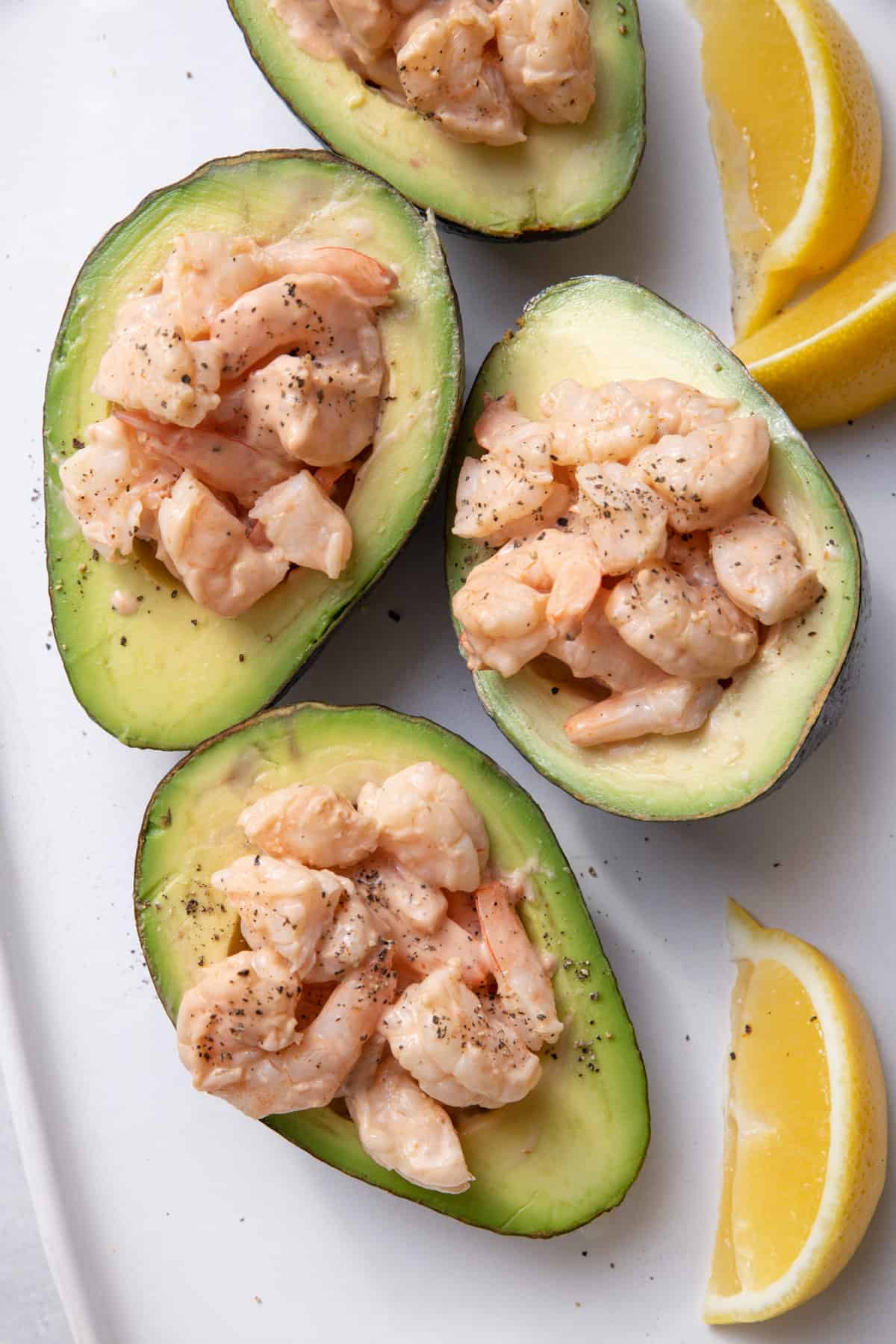 https://feelgoodfoodie.net/wp-content/uploads/2017/12/Shrimp-Cocktail-in-Avocado-Bowls-11.jpg