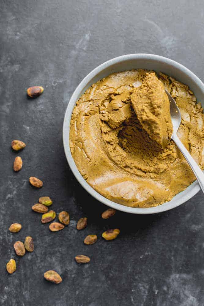 How to Make Homemade Almond Butter - FeelGoodFoodie