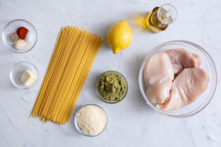 Pesto Pasta with Chicken {NO Cream} - FeelGoodFoodie