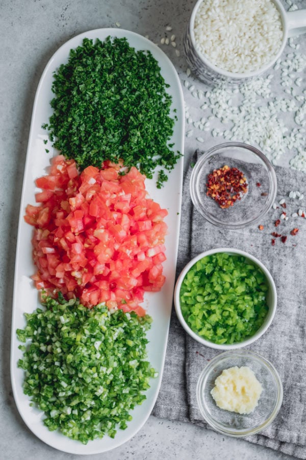 Vegetarian Stuffed Grape Leaves - FeelGoodFoodie