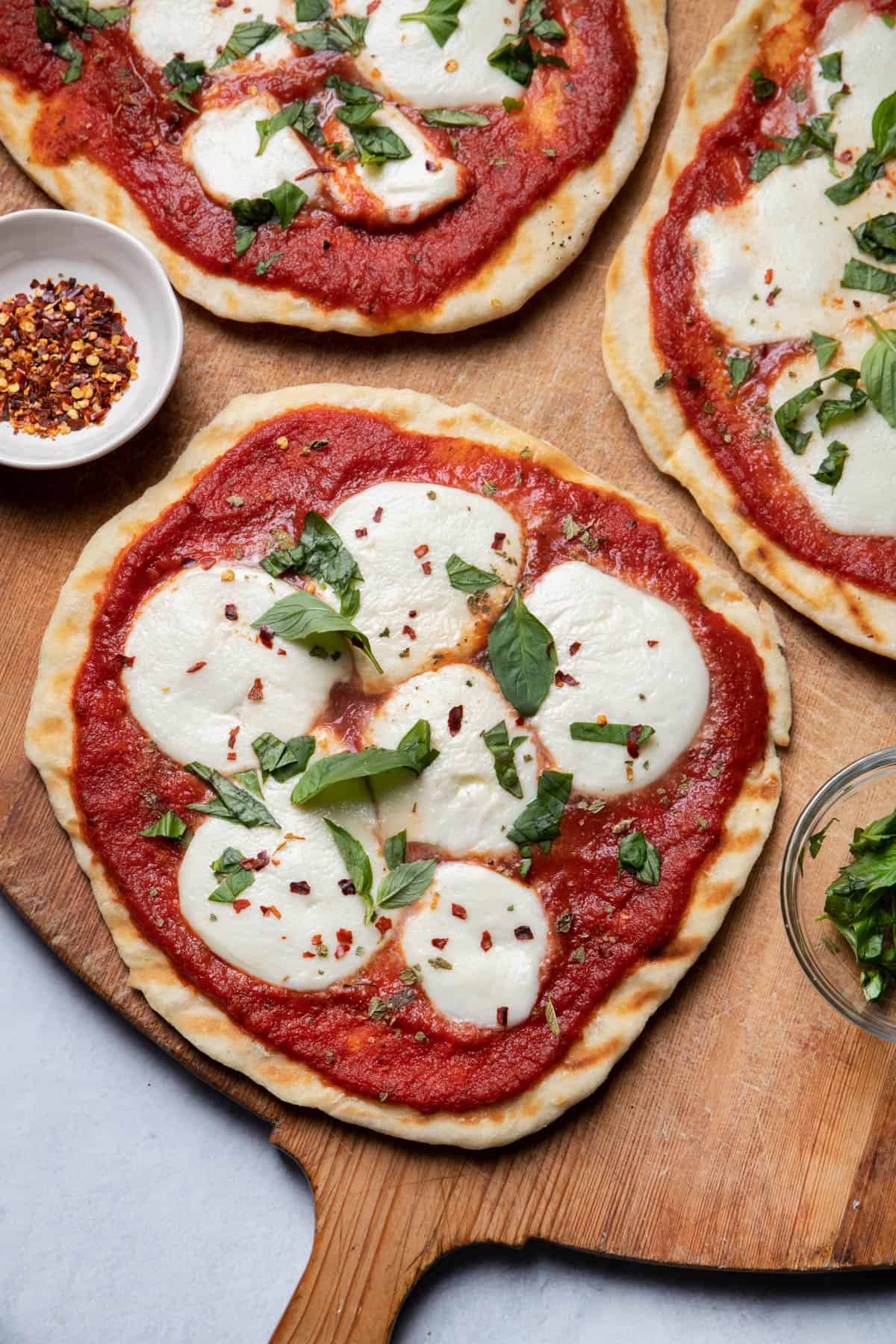 How to Make an Awesome Pizza on the Grill, Grilling Inspiration