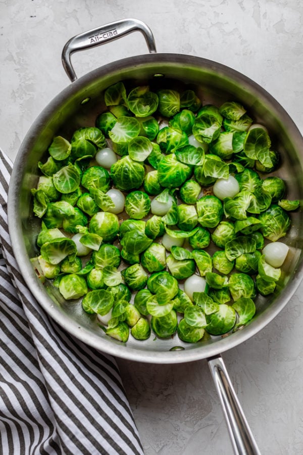 Pan Roasted Brussel Sprouts - FeelGoodFoodie