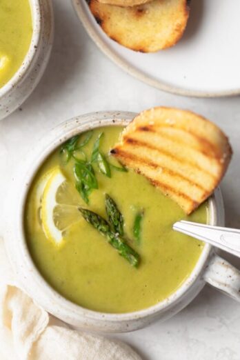 cropped-Vegan-Asparagus-Soup-10.jpg