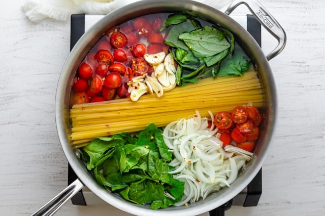 Tomato Pasta {Easiest Ever ONE Pan Recipe}