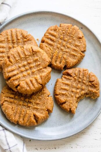 3 Ingredient Peanut butter Cookies on a gray plate