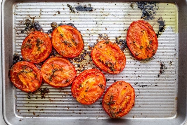 Tomatoes after roasting in the oven