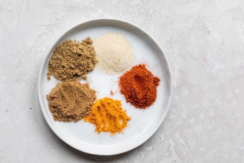 Mix of spices for the recipe: onion powder, paprika, turmeric, cumin and coriander