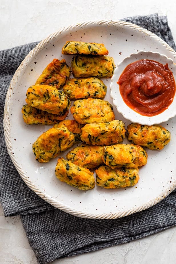 Zucchini Tater Tots {Low-Carb & Gluten-Free} - FeelGoodFoodie