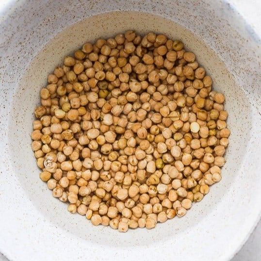 Chickpeas covered with cold water by a few inches.