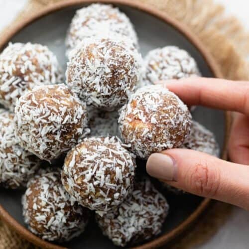 Coconut Date Balls.