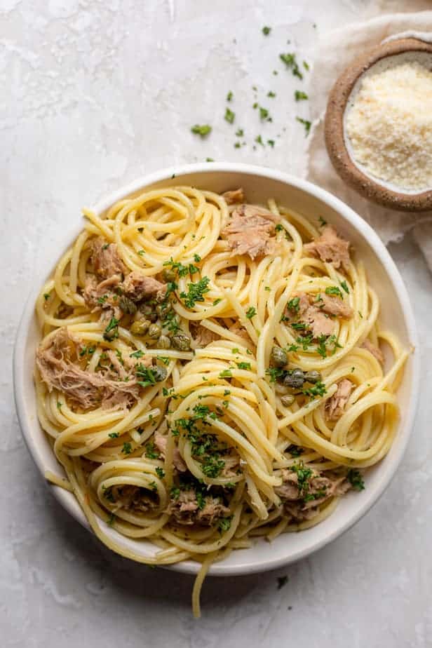 Canned Tuna Pasta with Garlic & Lemon {10 Minute Meal