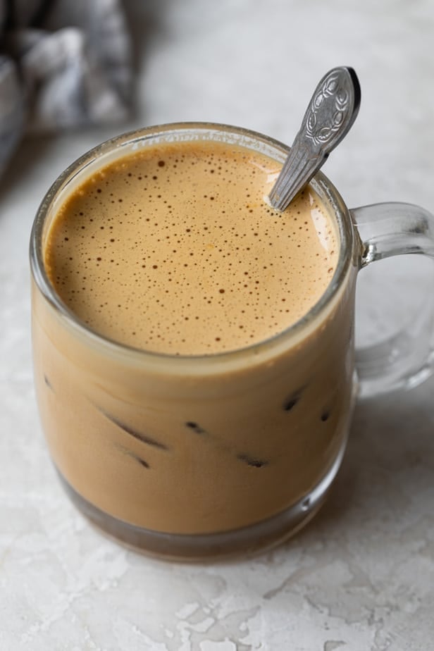 Simple Homemade Frothy Dalgona Latte (whipped coffee) - Alphafoodie