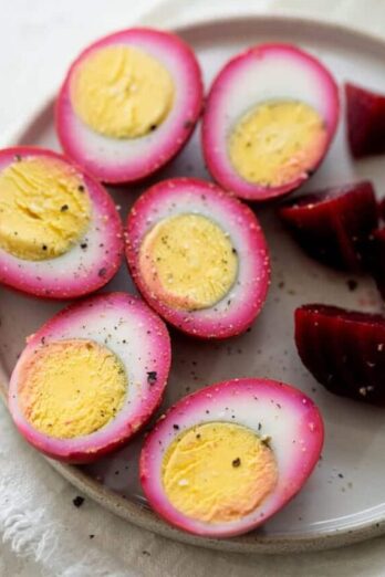 cropped-Beet-Pickled-Eggs-5.jpg