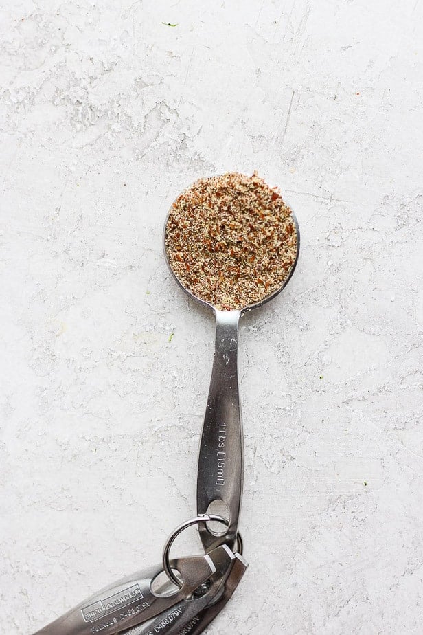 spoon of flaxseed