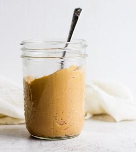 Homemade Peanut Butter {Peanuts & Salt} - Feel Good Foodie