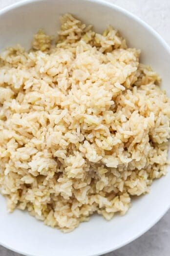 A bowl of cooked brown rice.