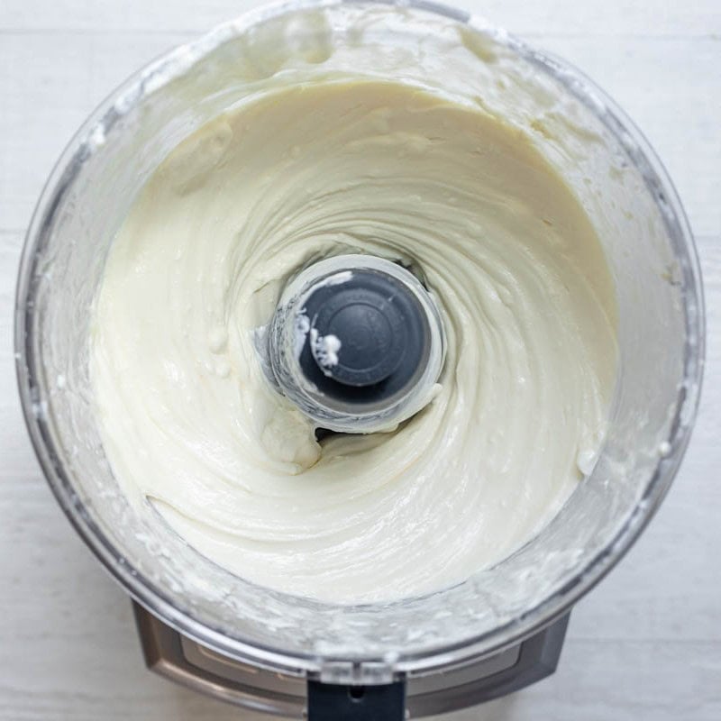 Cheesecake filling in blender.