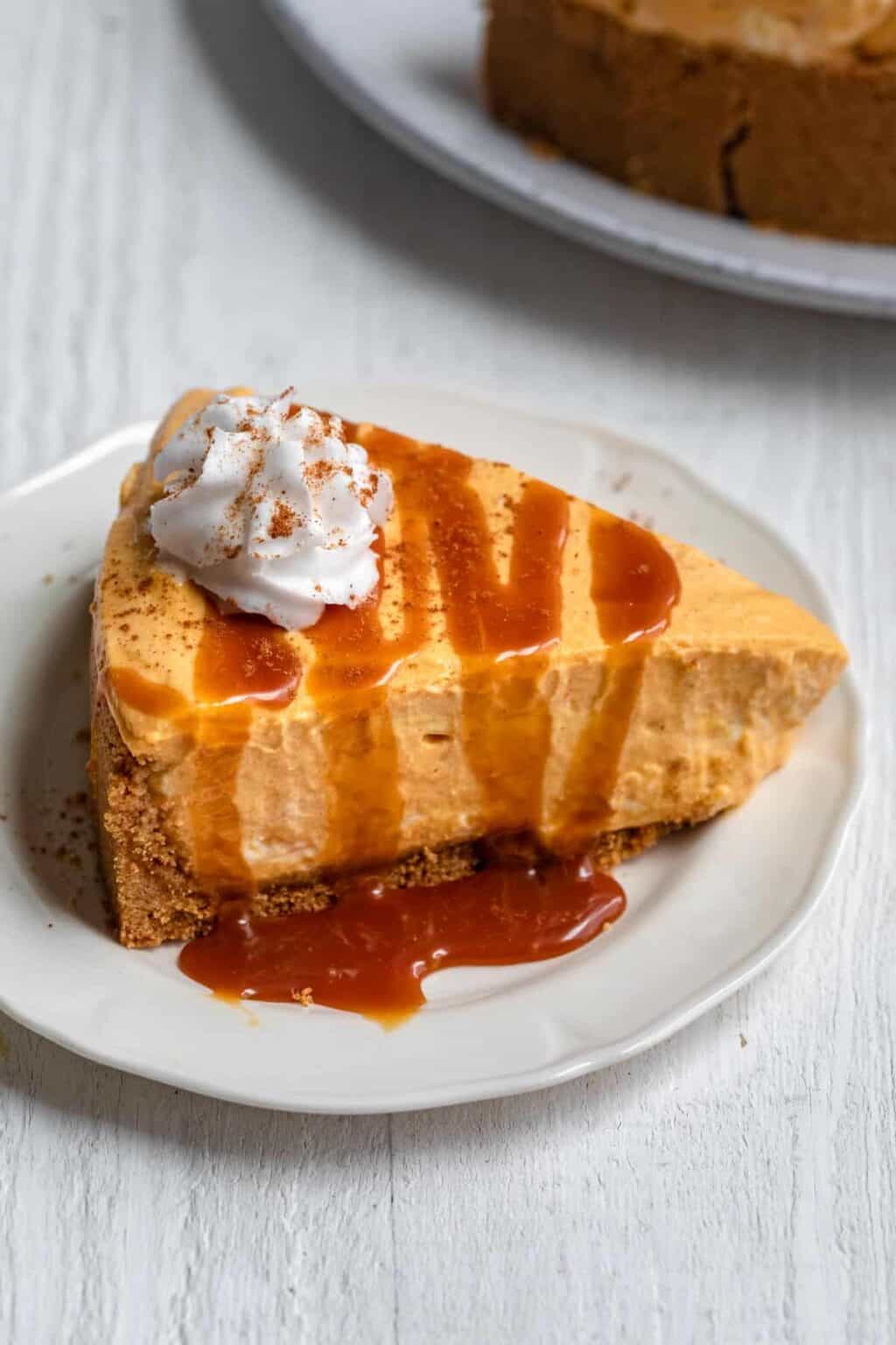 No-Bake Pumpkin Cheesecake {Easy Recipe!} - FeelGoodFoodie