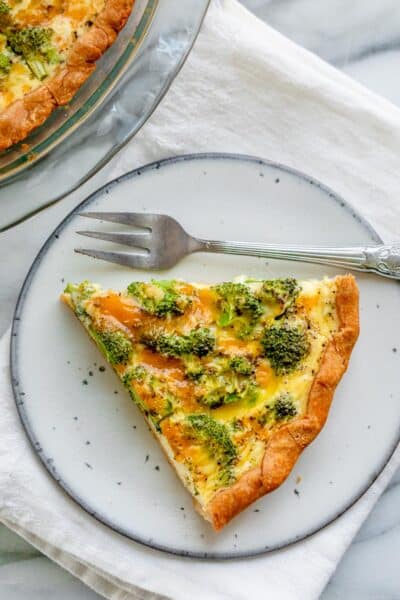 Broccoli and Cheese Quiche {With Pie Crust} - FeelGoodFoodie