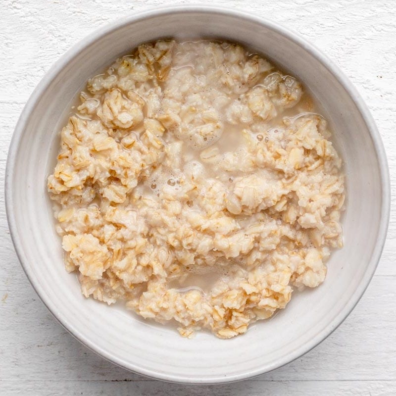 Prepared oatmeal.