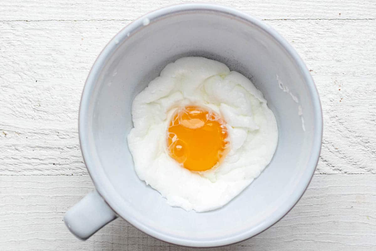 Final cloud egg made in a mug