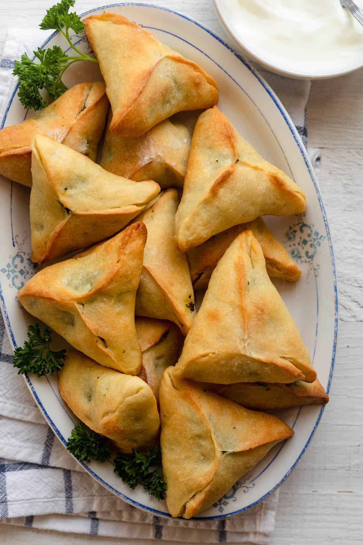 Lebanese Spinach Pies Traditional Fatayer Recipe - FeelGoodFoodie