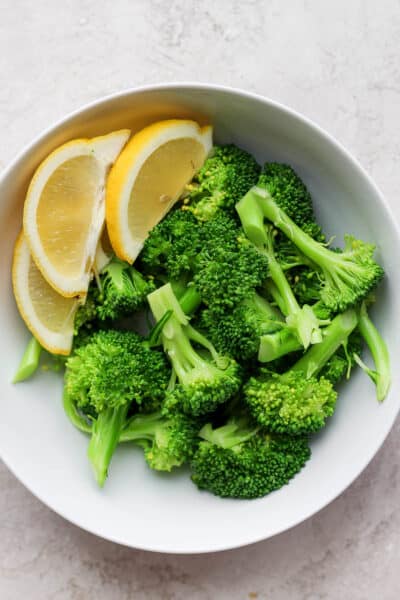 How To Cook Broccoli {Stovetop & Oven Instructions} - Feel Good Foodie