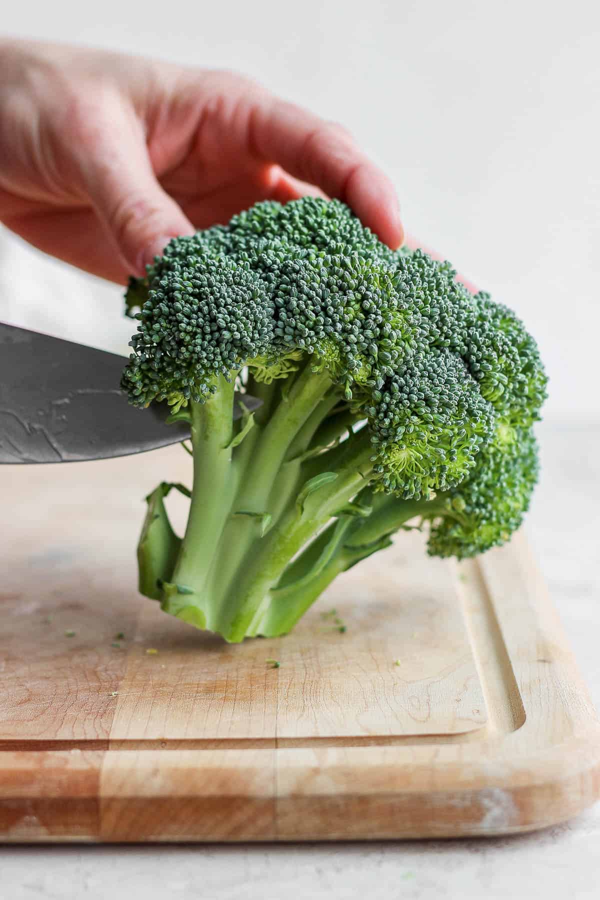 Slicing off broccoli