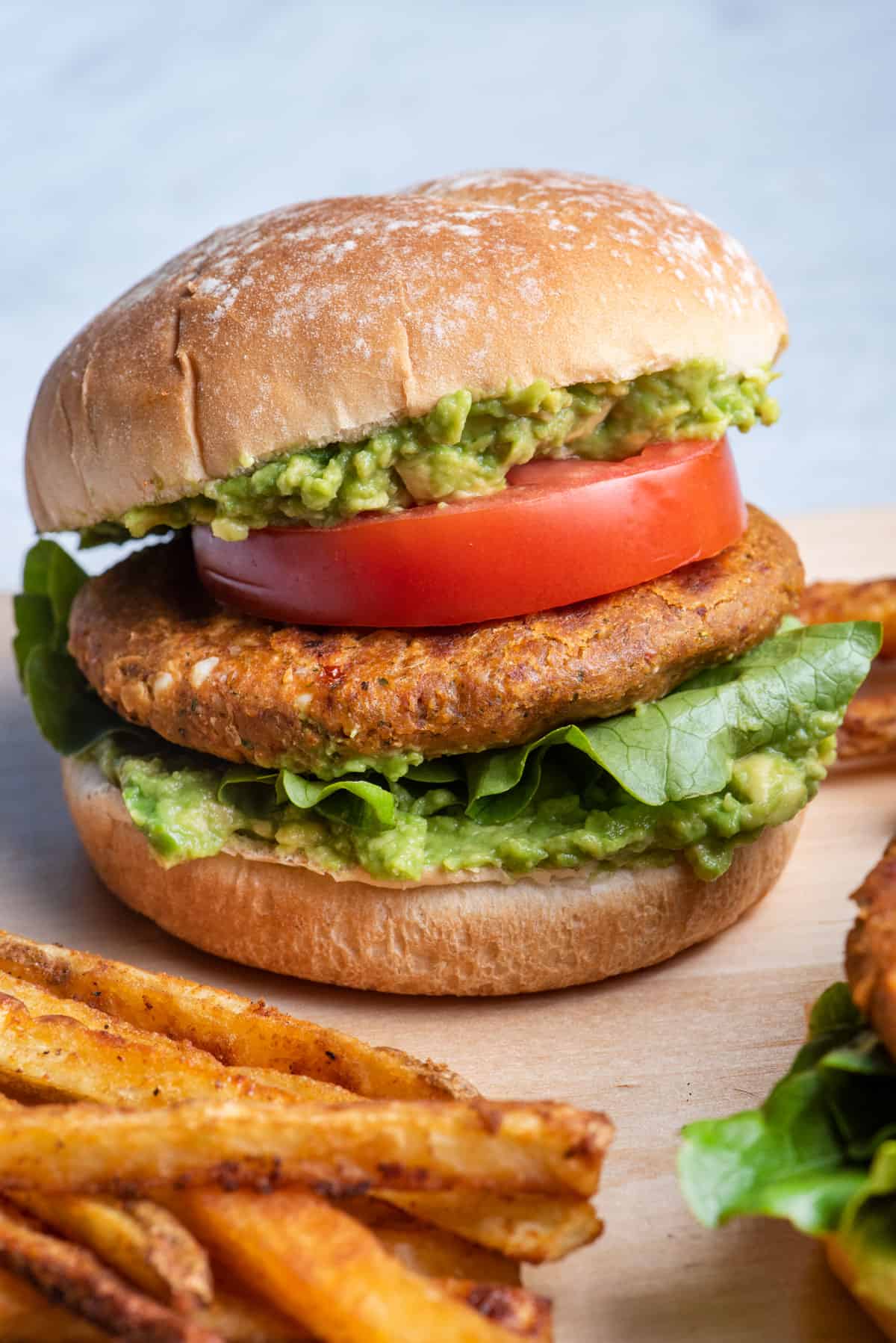 Chickpea Burger {Vegetarian Recipe} | FeelGoodFoodie