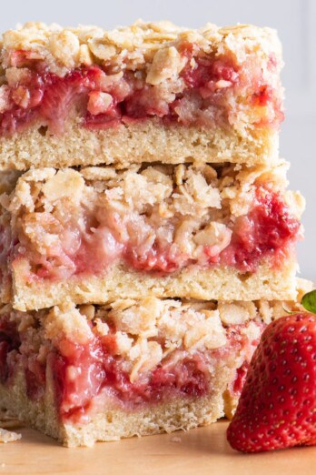 Strawberry Oat Bars.