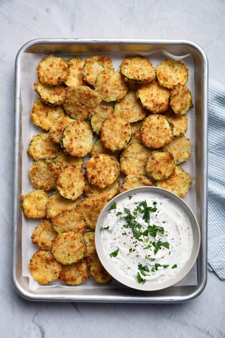 Air Fryer Zucchini chips served with dip