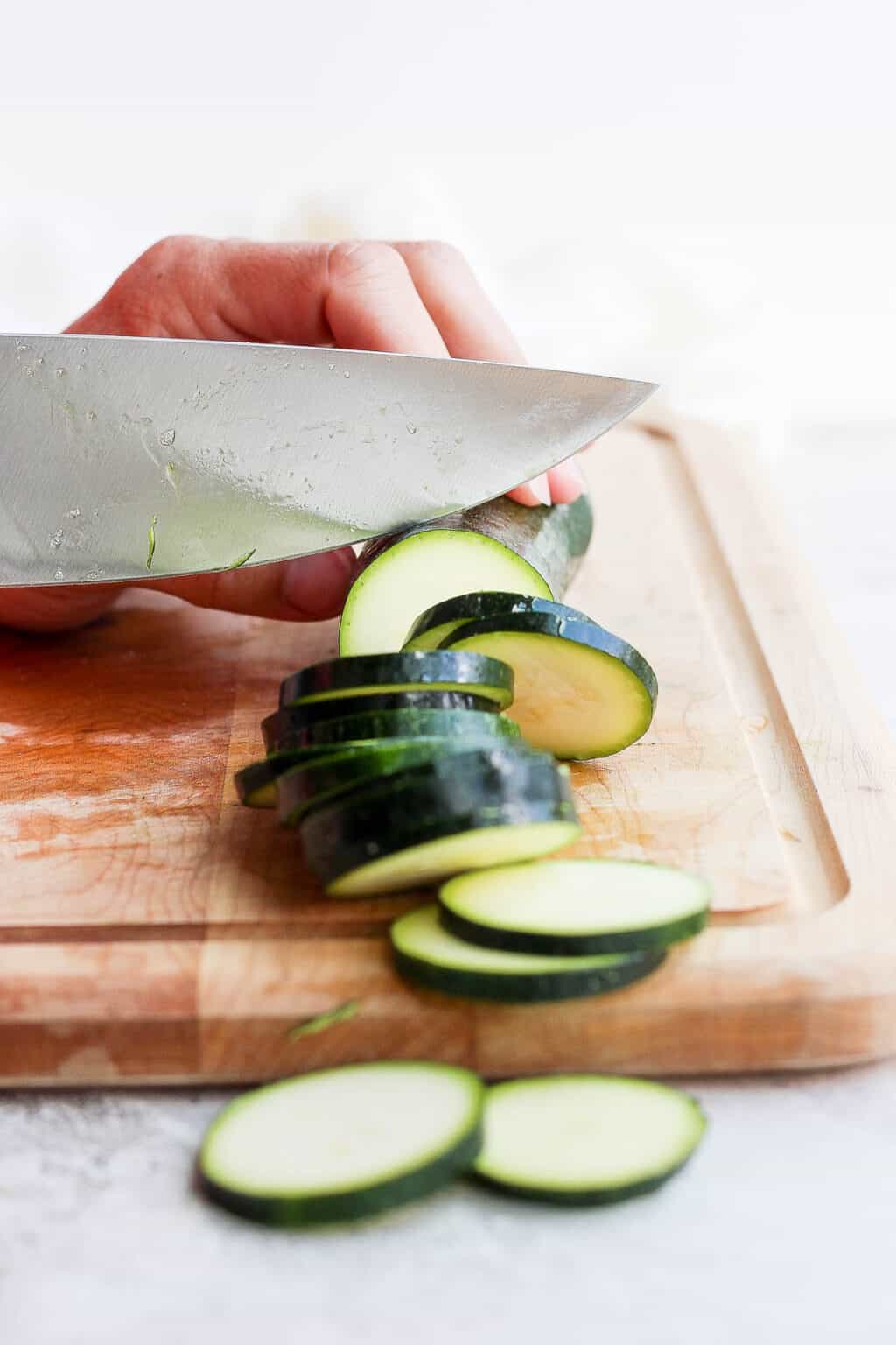 How to Cut Zucchini [StepbyStep Tutorial} Feel Good Foodie