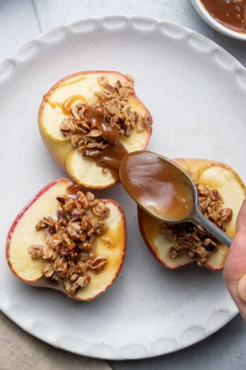 Cinnamon Baked Apples.