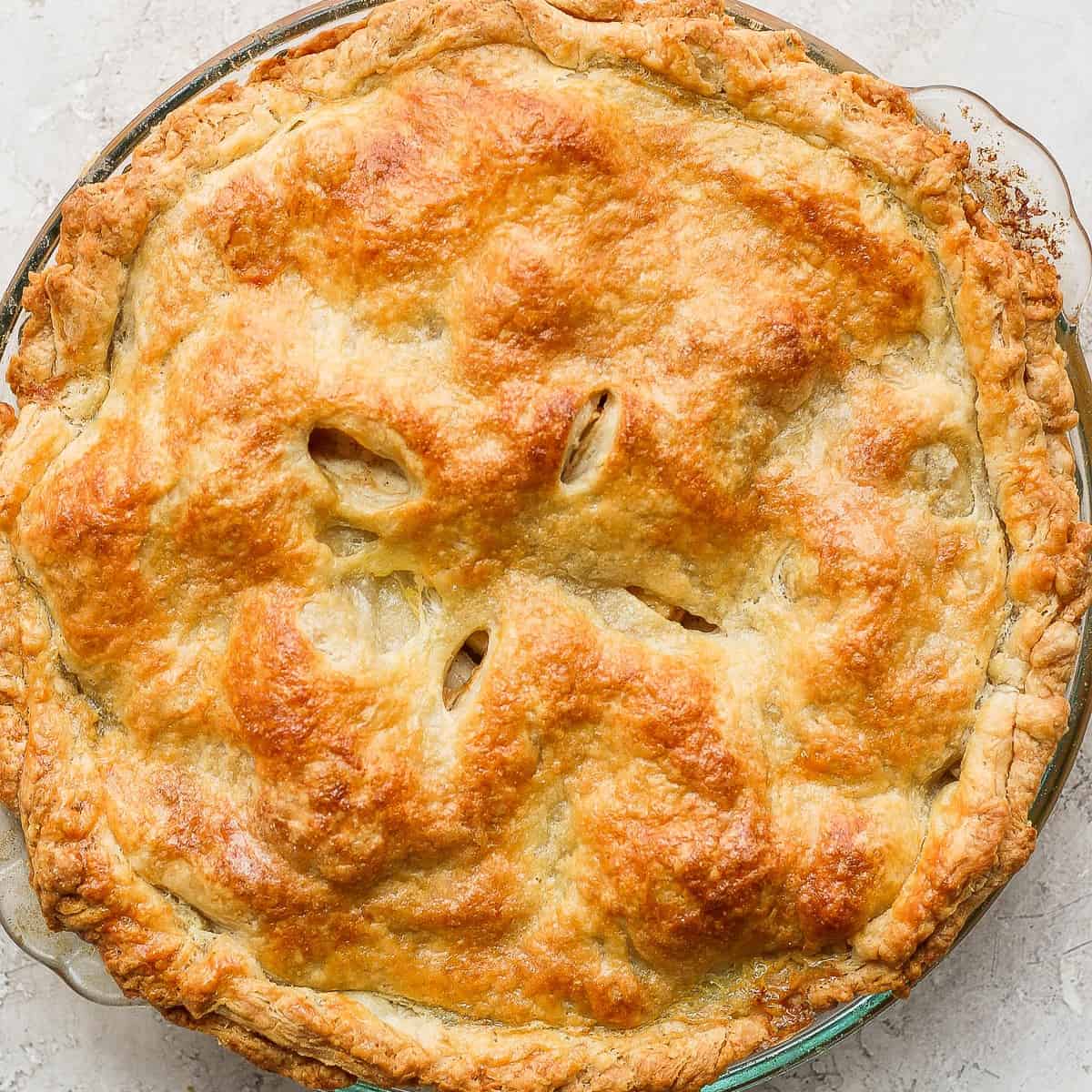 Apple pie after cooking.