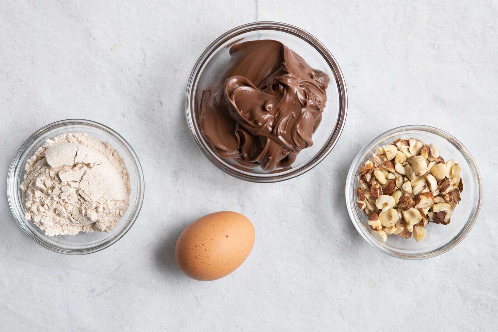 Ingredients to make chocolate hazelnut cookies.