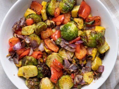 Healthy air fryer roasted mixed vegetables as side dishes