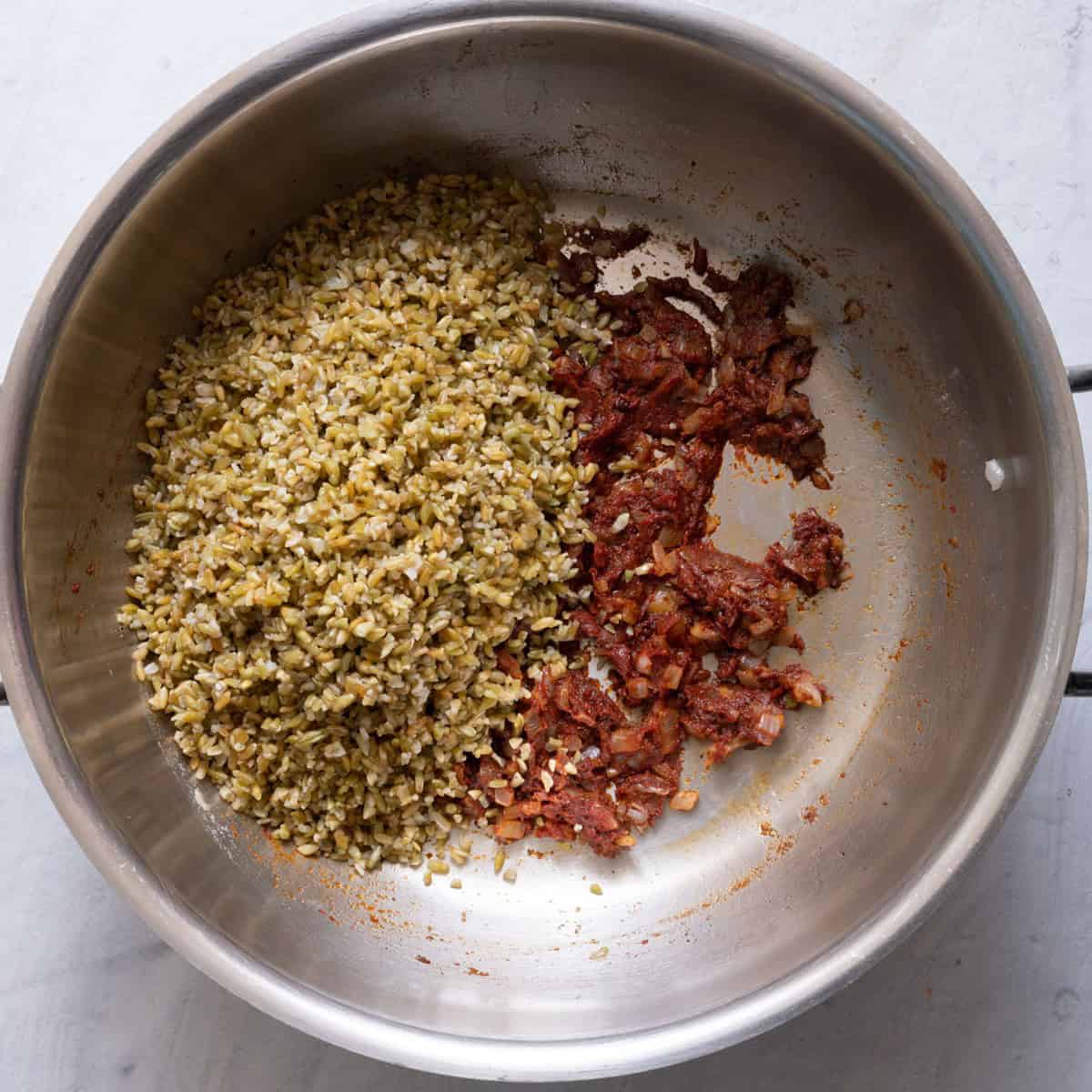 Freekeh added on top.