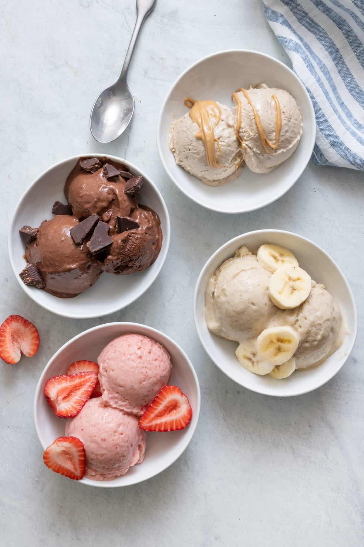 You Can Get a Tiny Ice Cream Making Kit and It's So Cute!