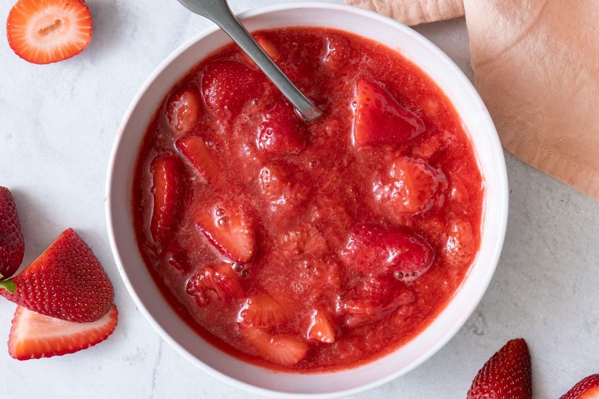 2-Ingredient Strawberry Sauce.