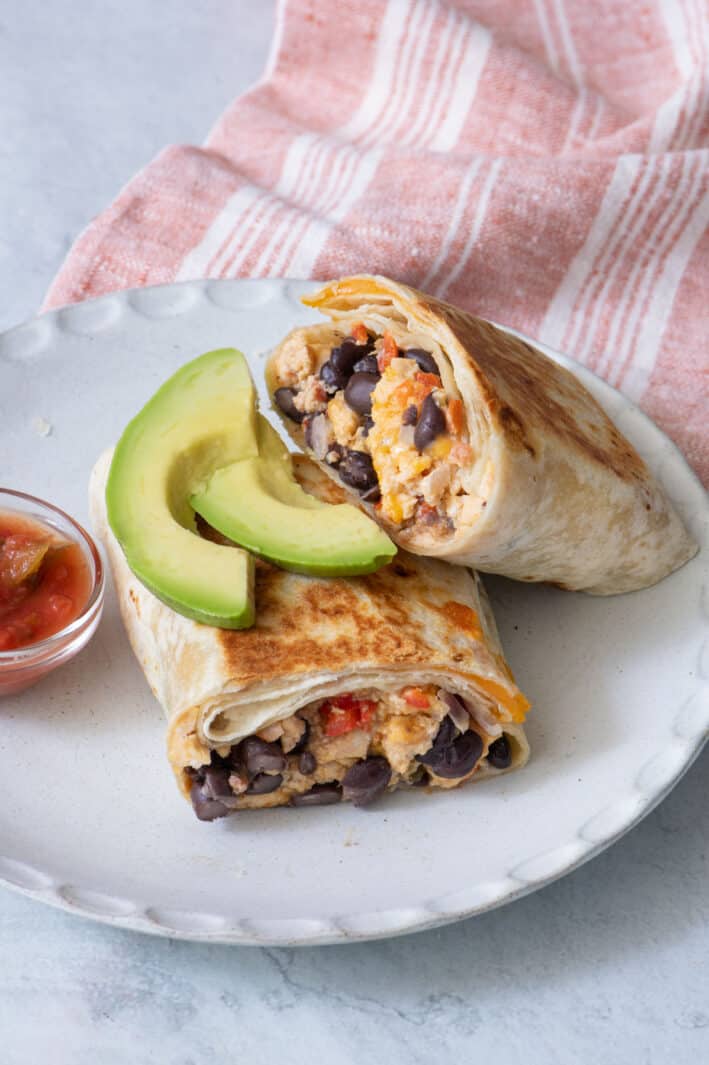 Southwest Breakfast Burrito - FeelGoodFoodie