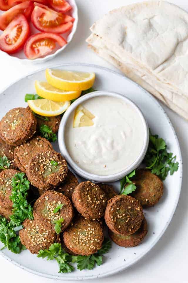 Lebanese Tabbouleh Salad - FeelGoodFoodie