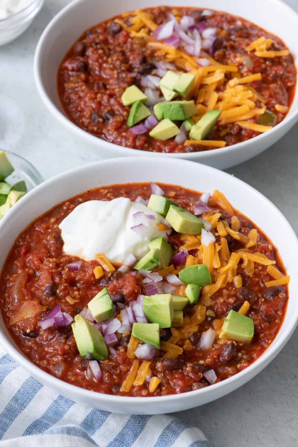 Vegetarian Black Bean Chili {With Quinoa} - Feel Good Foodie