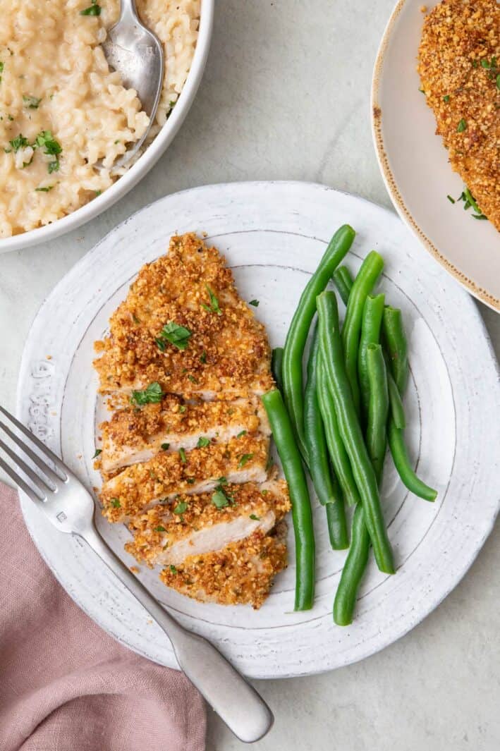 Almond Crusted Chicken {Oven-Baked} - Feel Good Foodie